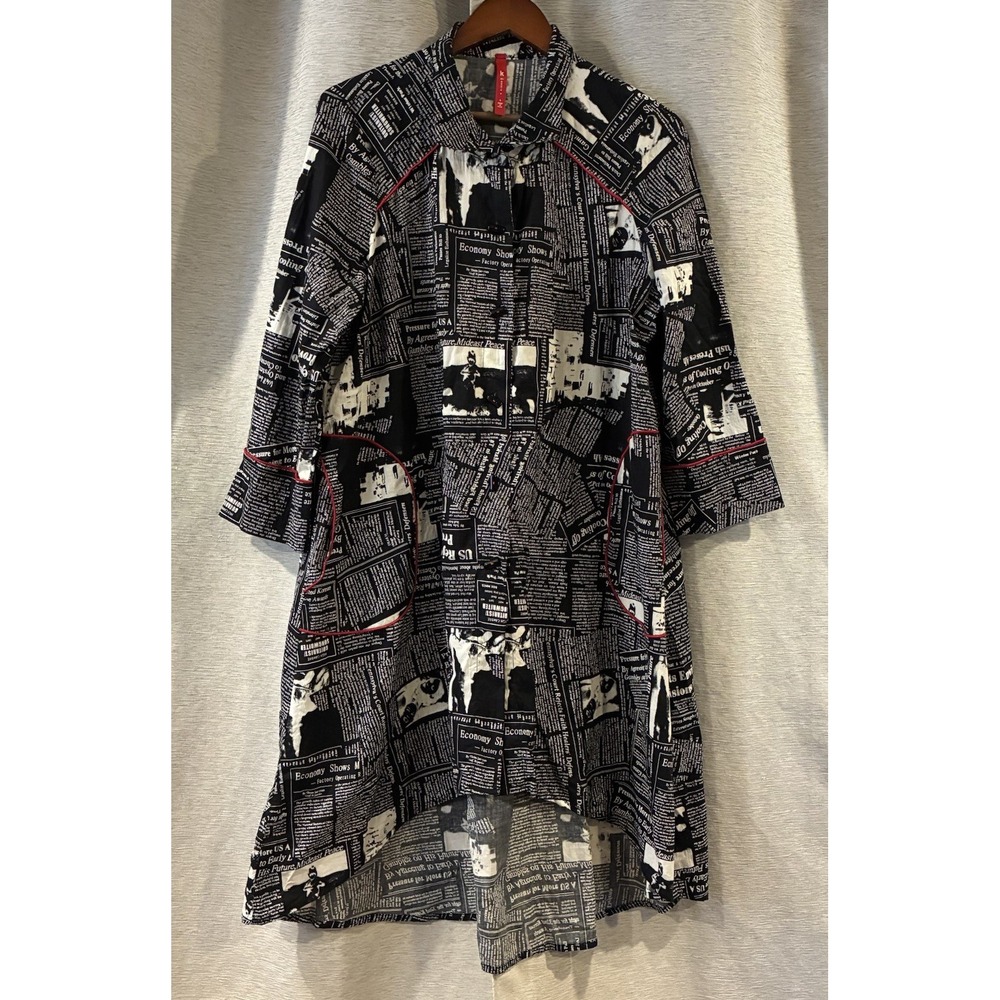 IC Collection Newspaper Print Long Sleeve Dress Size L Funky Art-to-Wear Retro